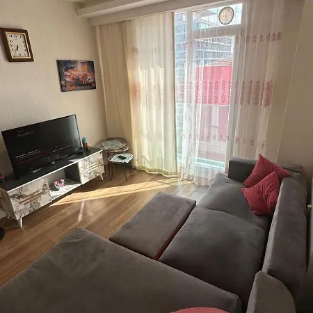 Kristal Apartment *