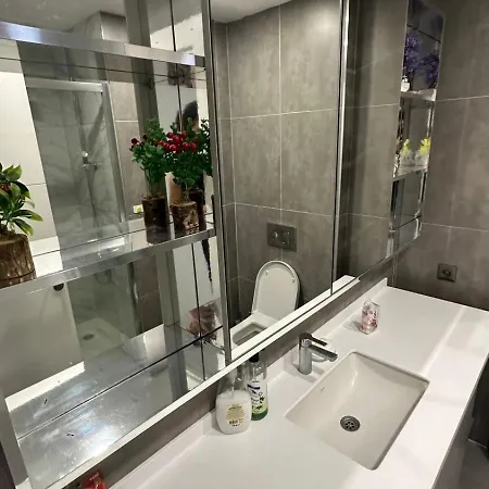 Kristal Apartment *