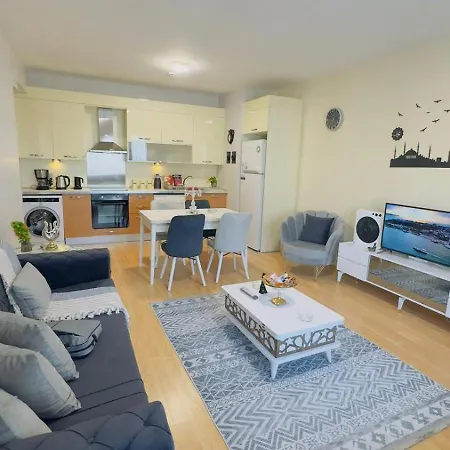 Kristal Apartment